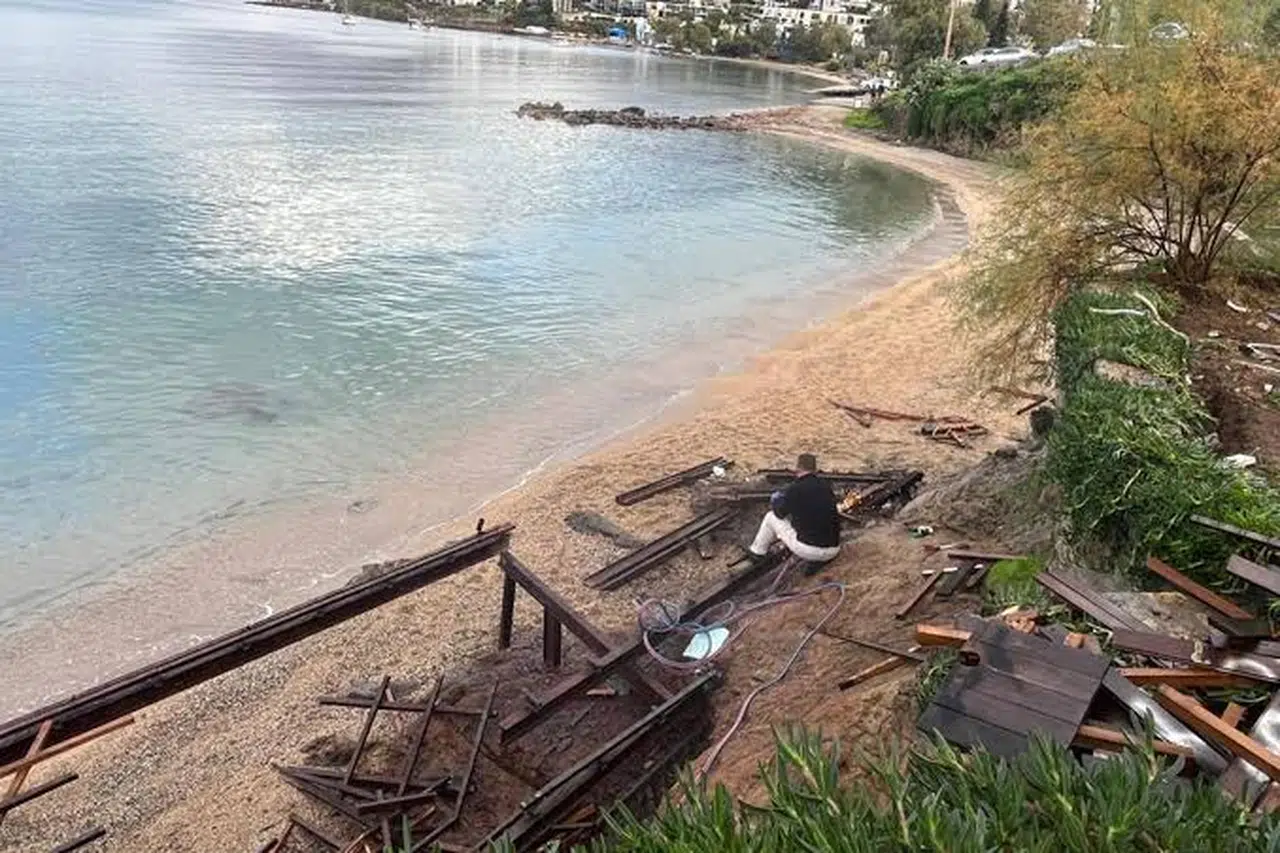 İşgalden kurtarılıp halk plajı haline getirildi