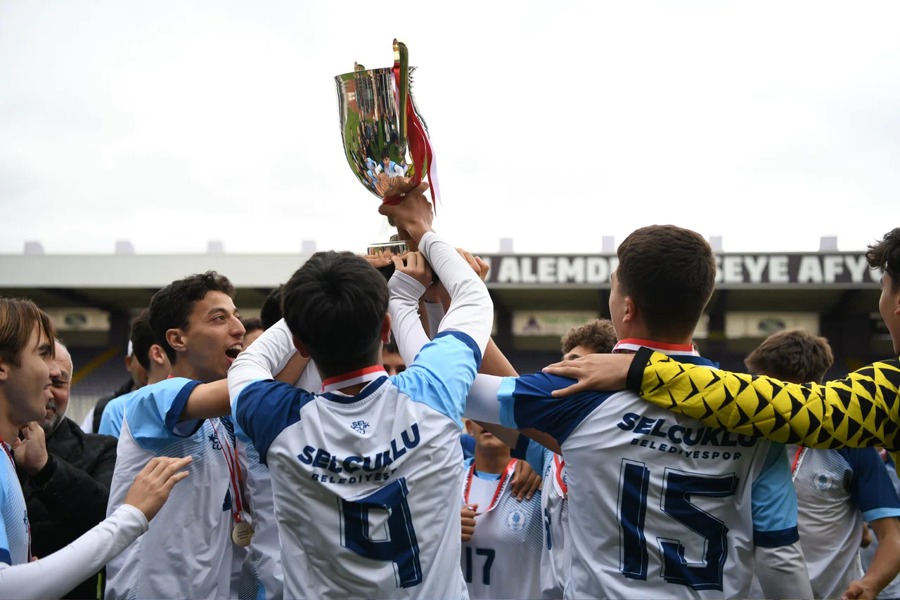 Türkiye'nin en büyükleri arasında: Selçuklu Belediyespor Kulübü