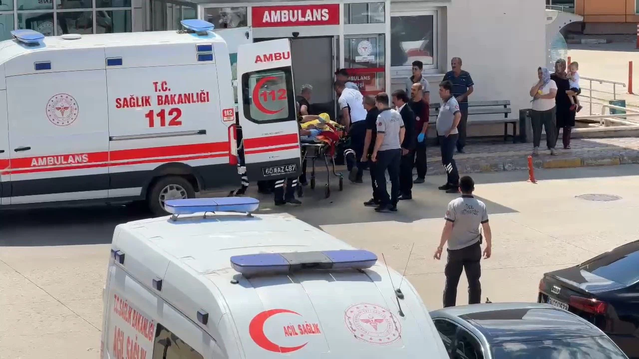Eski muhtar ve yeni muhtar arasındaki kavgada kan döküldü