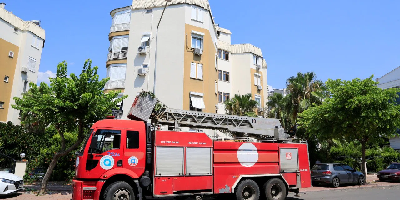 Emekli öğretmenin ölümü, apartmanı saran kokuyla ortaya çıktı