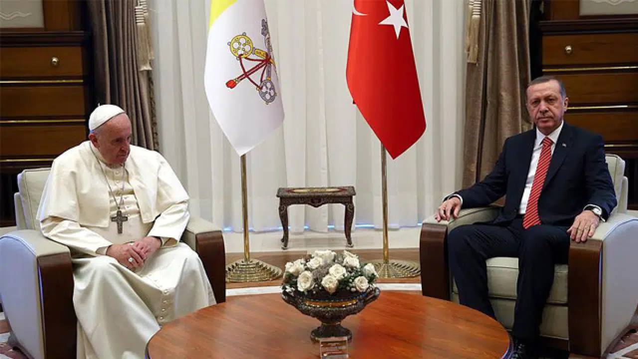 Erdoğan, Papa ile görüştü