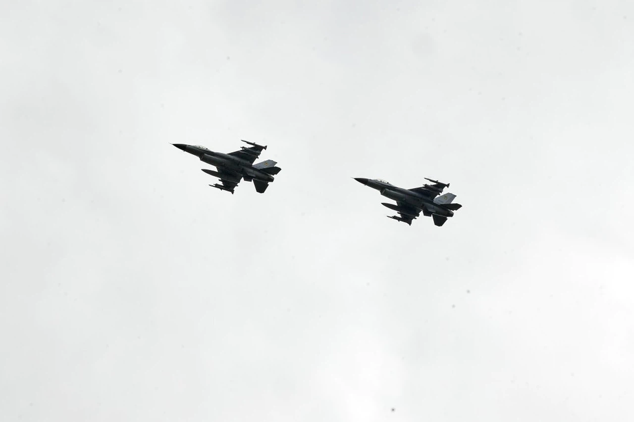 Bir savaş pilotunun maaşı ne kadar? F16 Pilotlarının maaşı sizi şaşırtacak