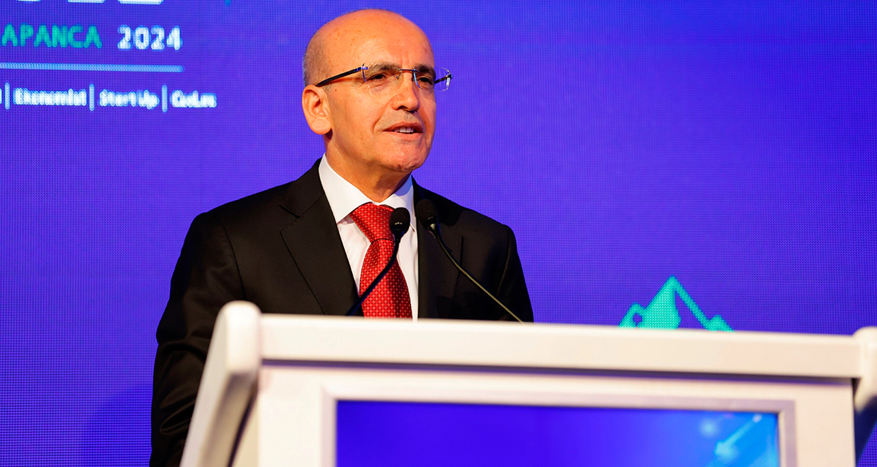 Bakan Şimşek'ten dezenflasyon yılı açıklaması! Hedef tek haneli rakamlar