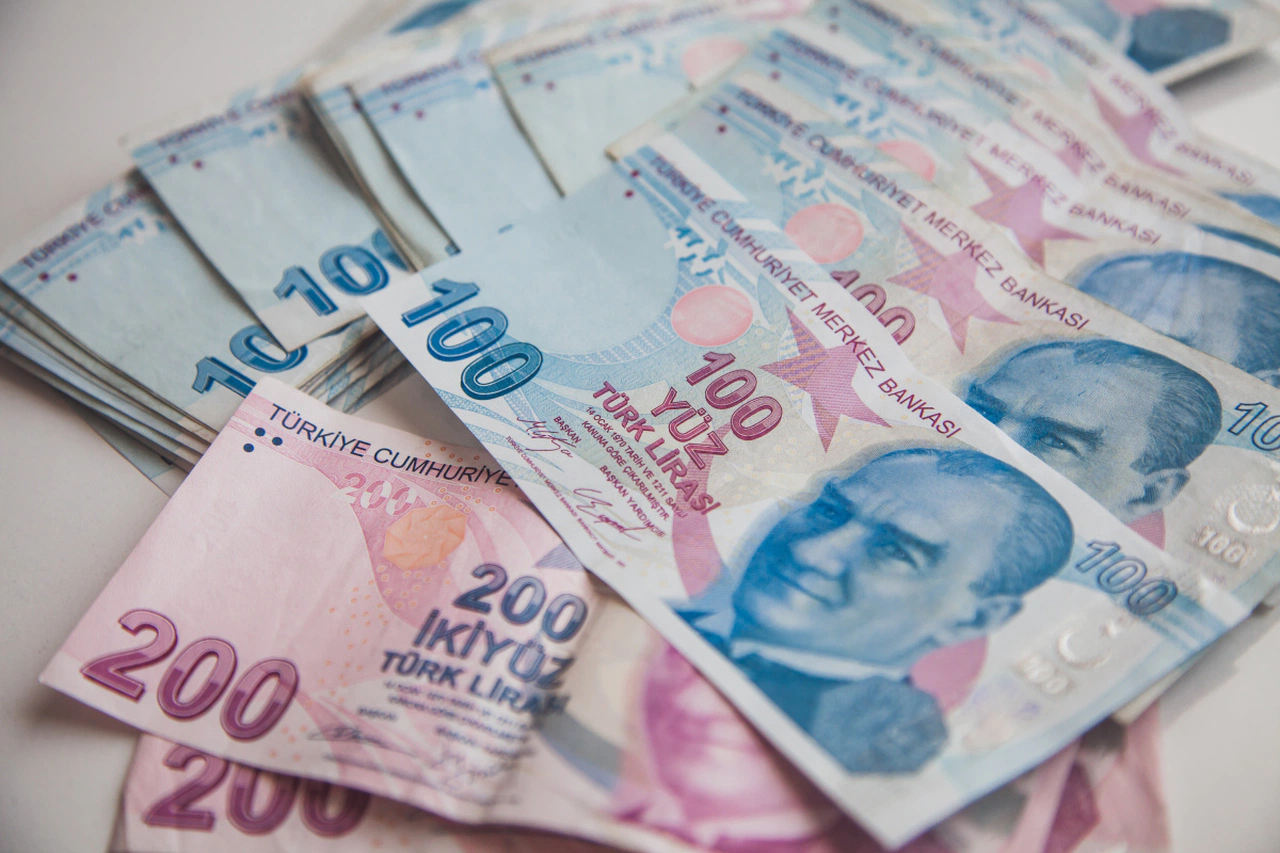 Emekliye müjde! Fark ödemesi hesaplara yatmaya başladı