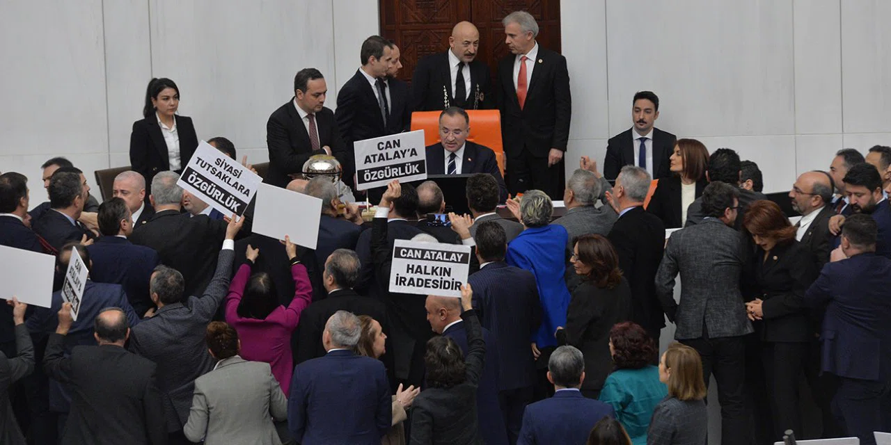 CHP'den, Can Atalay için olağanüstü çağrı