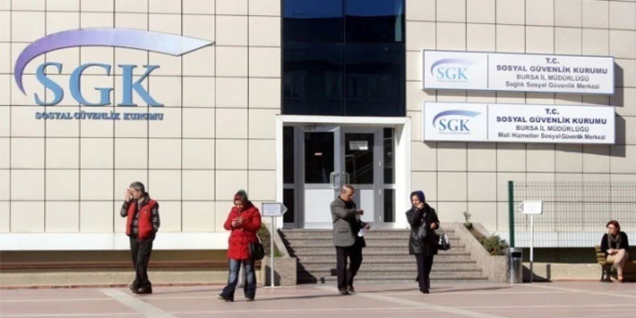 O belgeyi vermeyen emekliye artık ödeme yapılmayacak! SGK'dan yeni karar