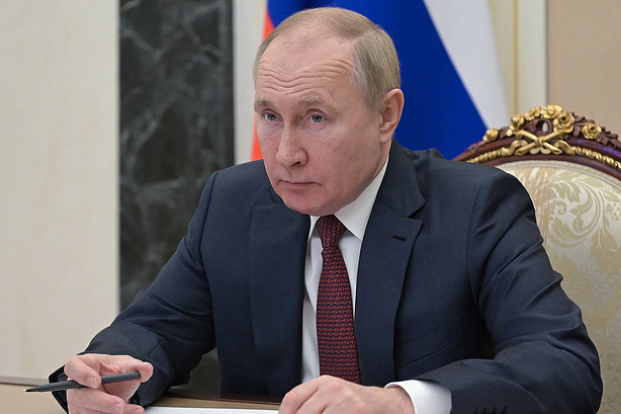 Putin'den Ukrayna'ya sert sözler