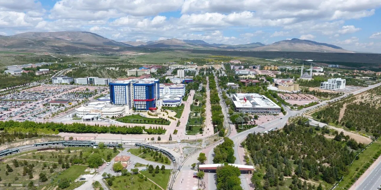 Üniversite kayıt dönemi açıldı