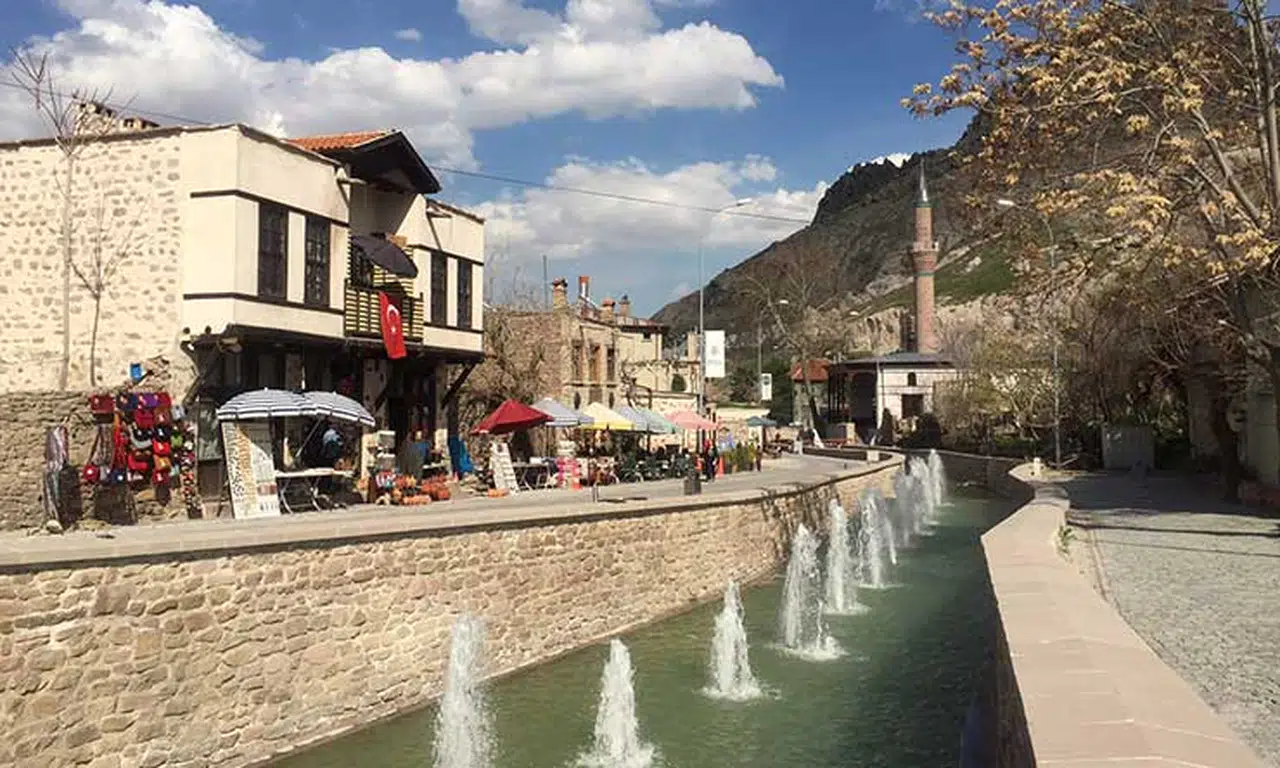 Konya'nın bu ilçesinin hikâyesi acı dolu olduğu kadar inanılmaz gerçekleri içeriyor