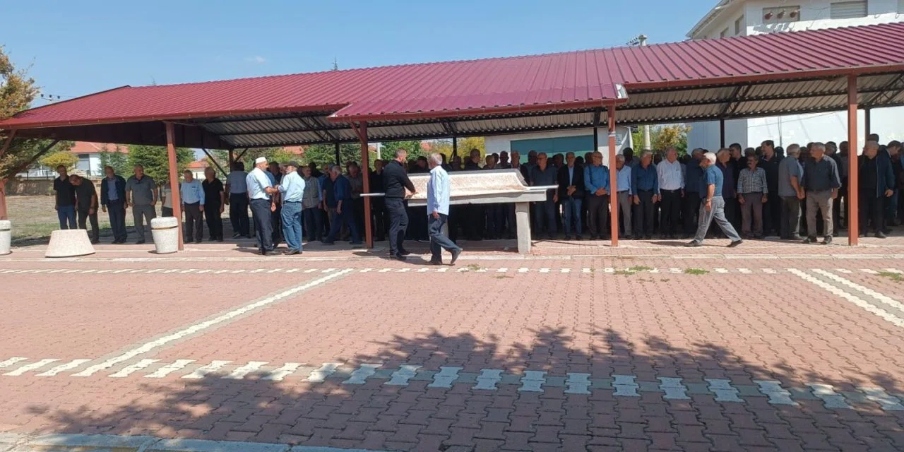 Cihanbeyli'li gurbetçi memleketinde toprağa verildi