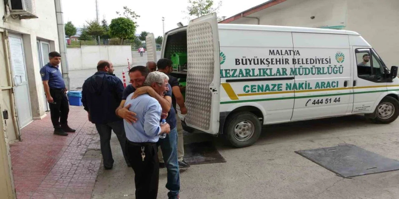 Boşanma aşamasındaki eşi tarafından vurulan kadın hayatını kaybetti