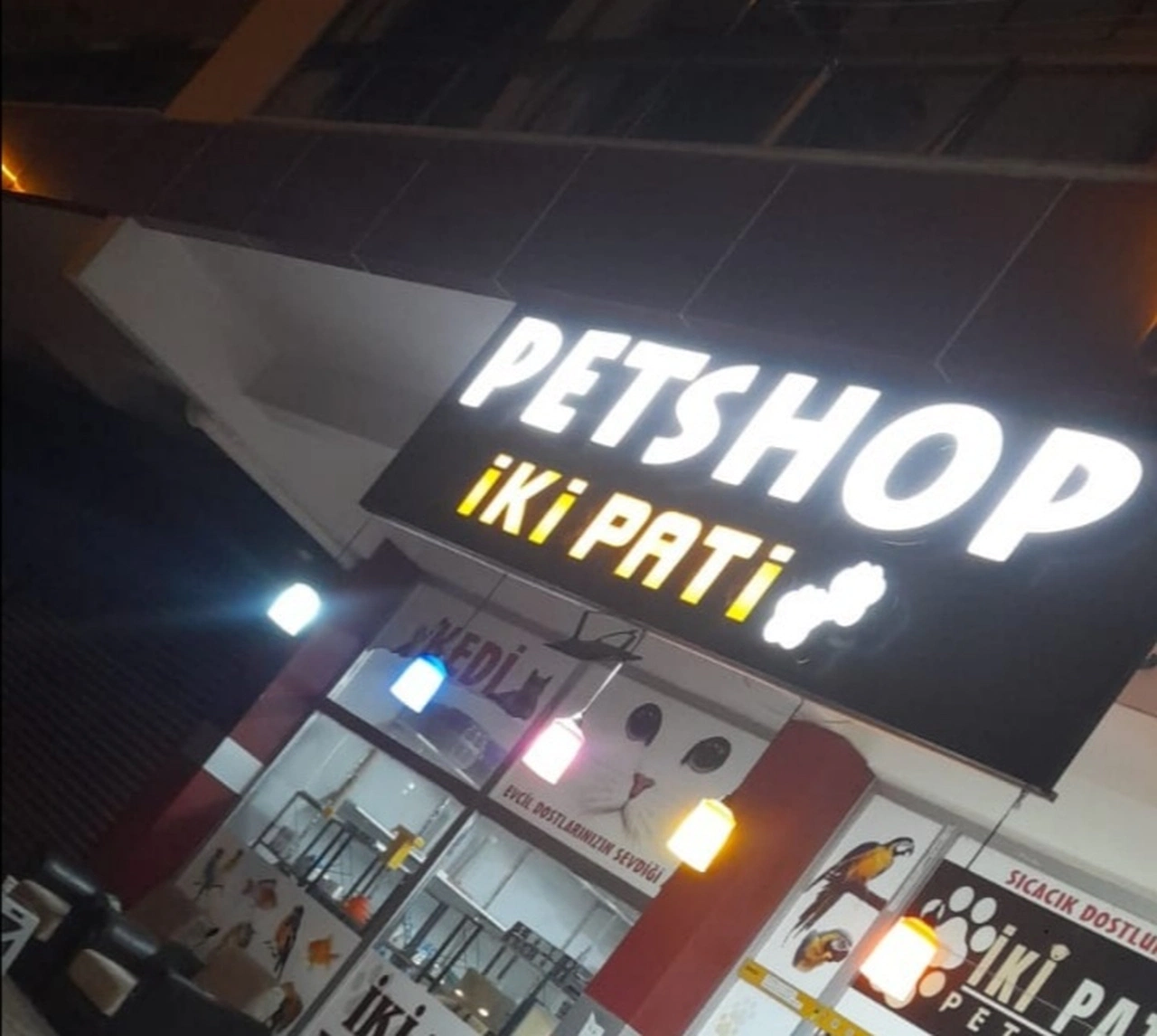 İki Pati Petshop Konya'da yüzleri güldürüyor