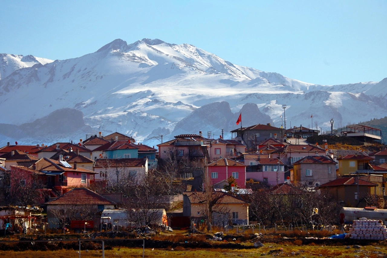 Konya'nın bu ilçesine yeni eser müjdesi! Bakan Kurum'dan destek geldi