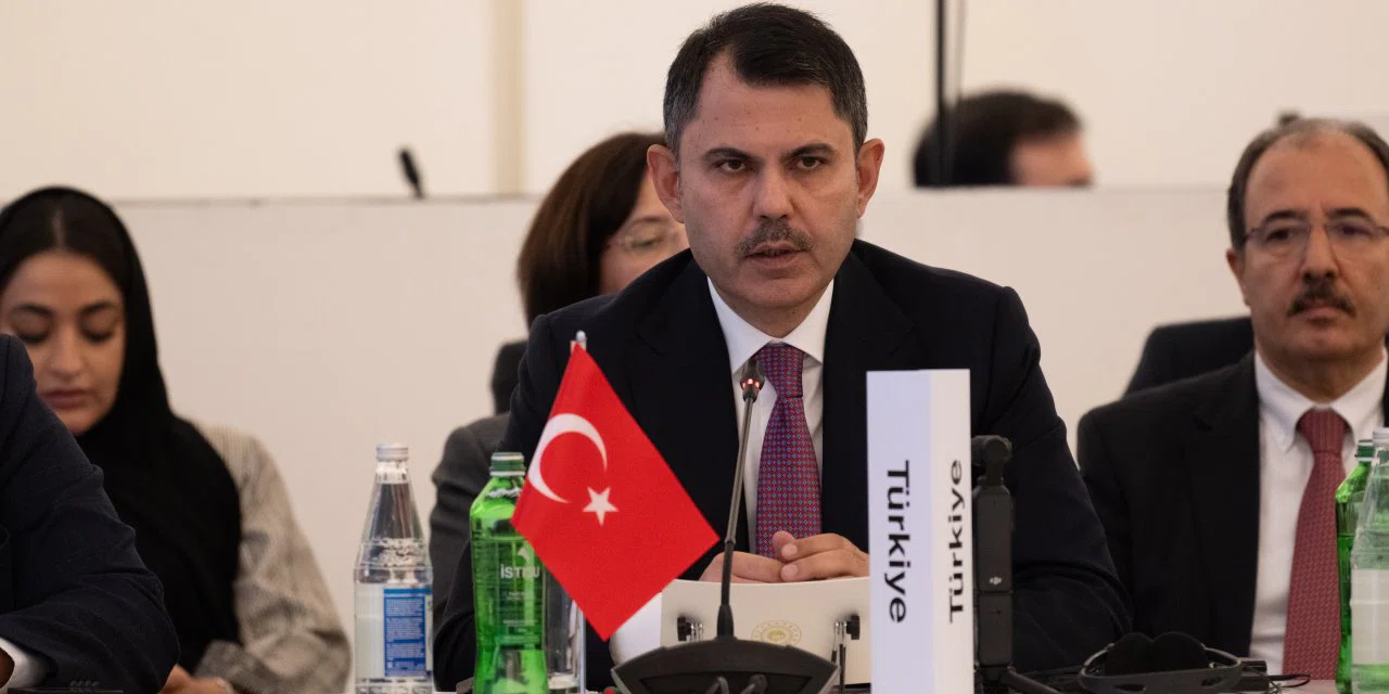 Bakan Kurum Bakü'de konuştu