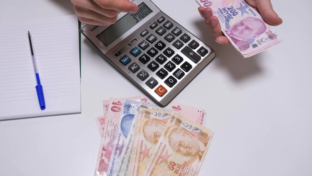 İşçilerin gözü bu kararda. Asgari ücretin 27 bin TL olması bekleniyor