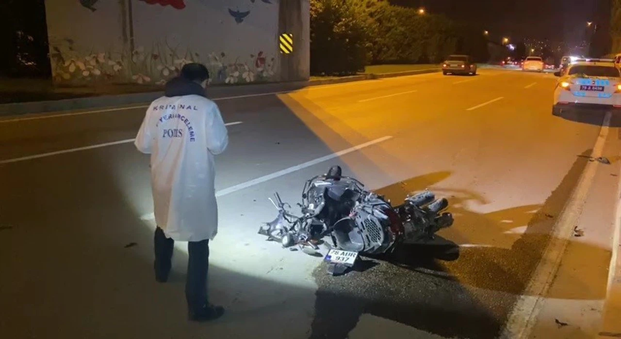 Motosikletlerin kazası ölümle sonuçlandı: 1 ölü, 2 yaralı