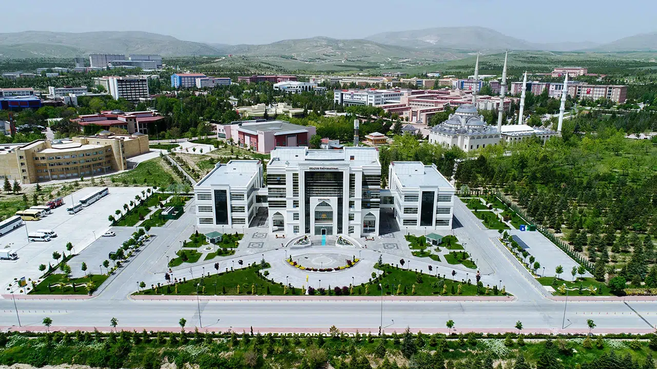 Selçuk Üniversitesi liyakati esas aldı. Konya'da merakla beklenen sonuçlar açıklandı