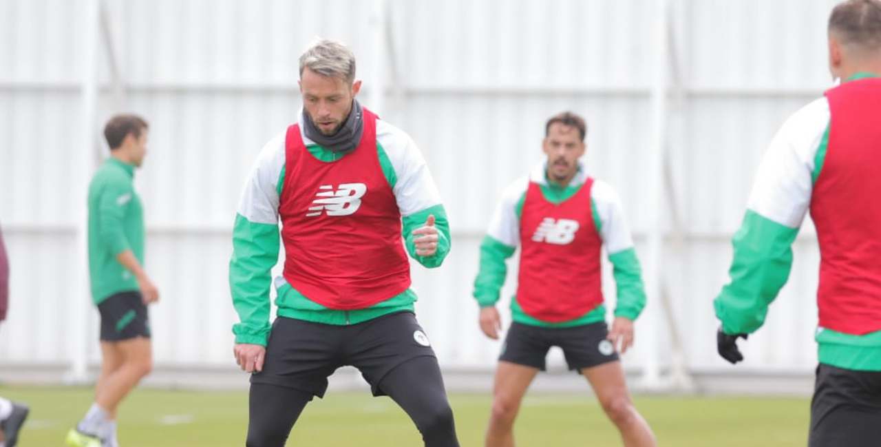 Konyasporlu o futbolcu nihayet dönüyor