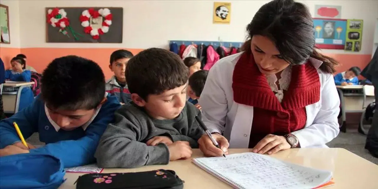 Bu öğretmenlere ne olacak? 38 bin öğretmenin görev süresi doldu
