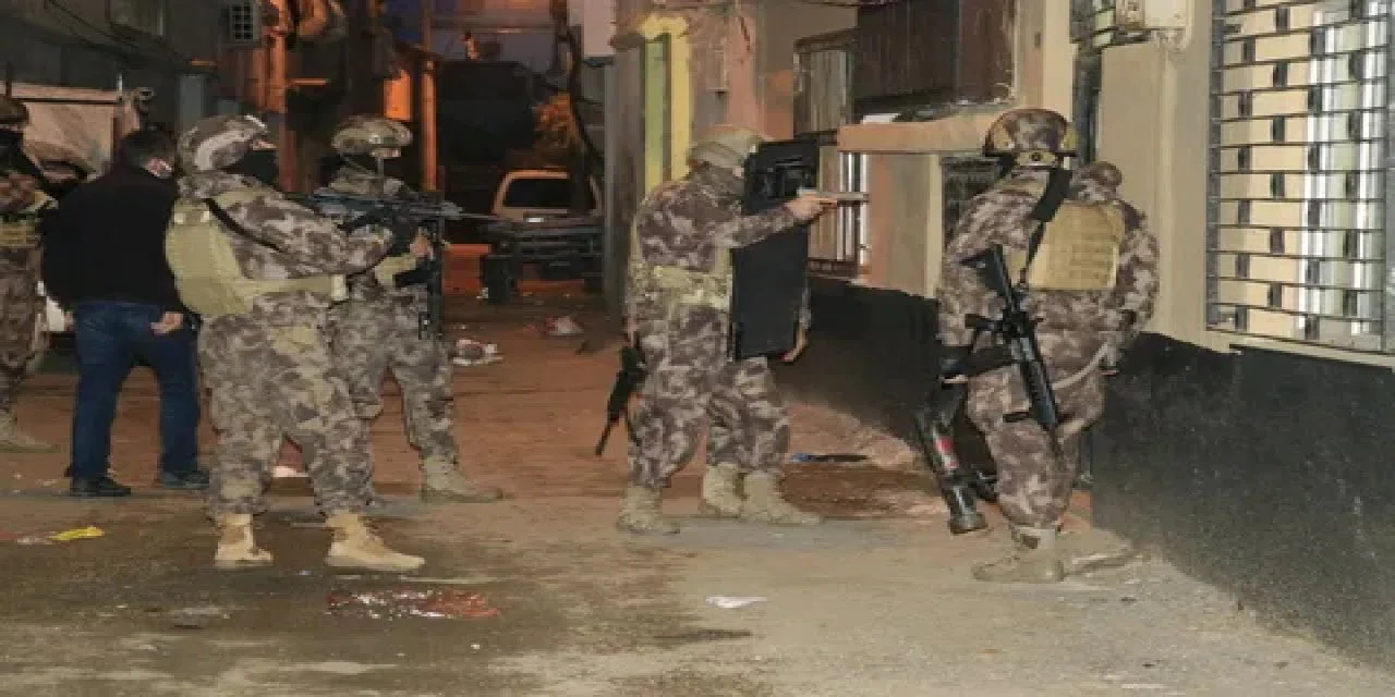 17 ilde DEAŞ'a operasyonu: 42 şüpheli yakalandı