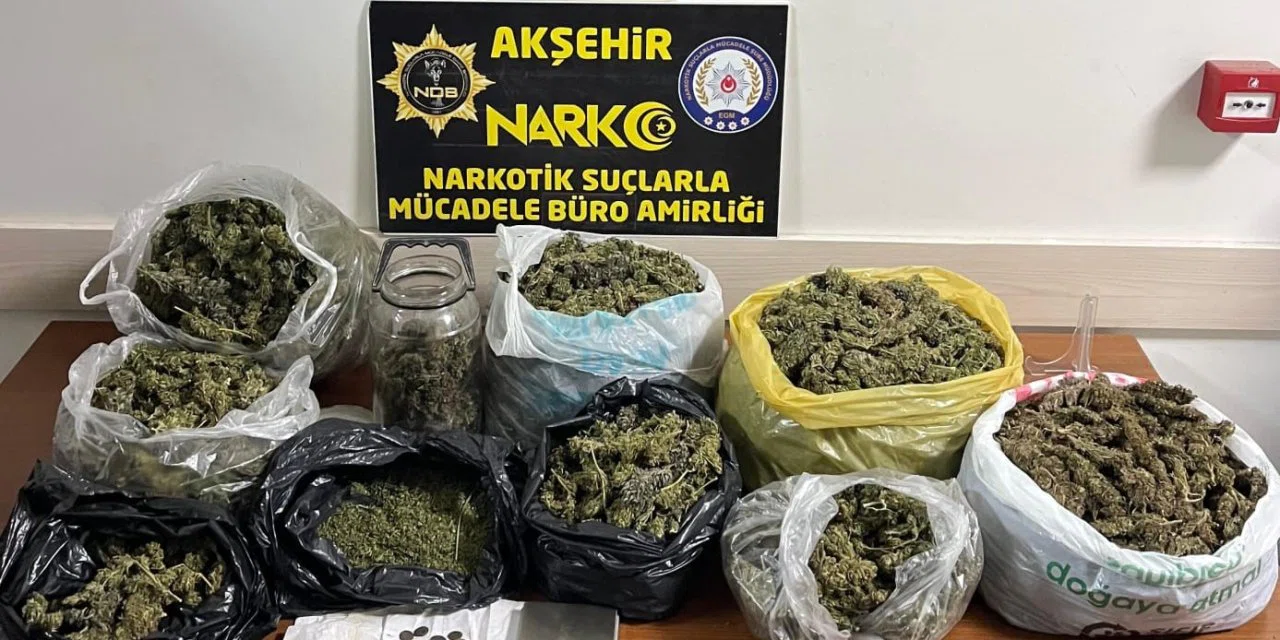 Konya'da büyük vurgun ekiplere takıldı. Tam 2 milyon 500 bin lira