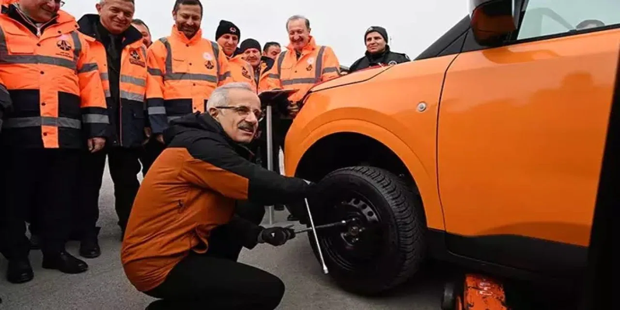 628 makine ve ekipmanla kış aylarında kapanan yollar için çalışma yapılıyor