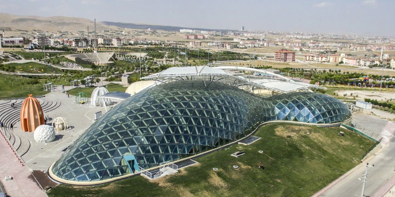 Türkiye'nin Leed sertifikalı ilk müzesi: Konya Tropikal Kelebek Bahçesi dünyaya ilham verdi