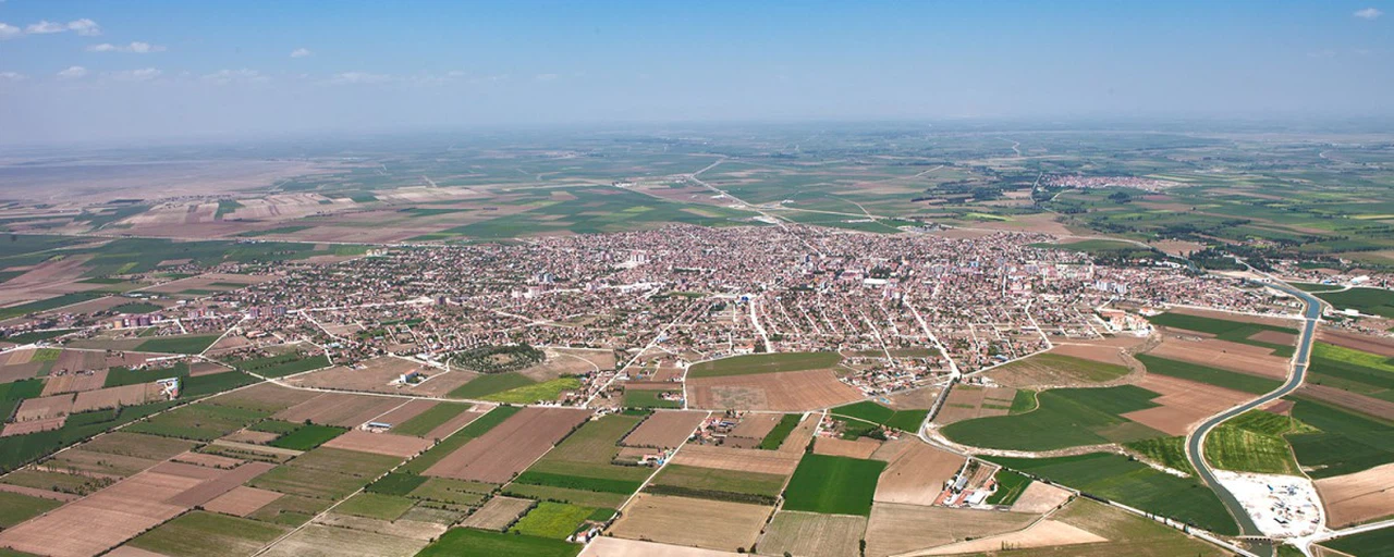 Konya'nın tarım ile meşhur ilçesinde yıllık 20 bin liraya dükkan kiralanacak