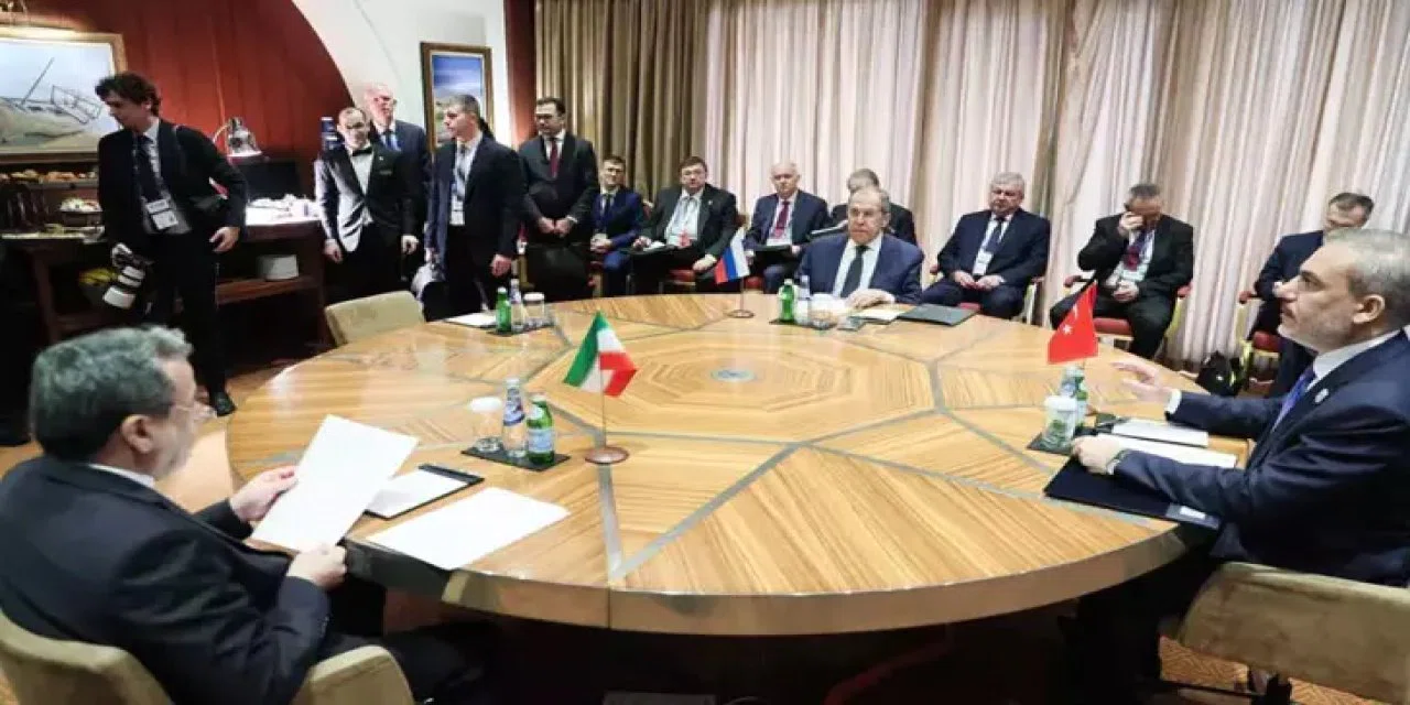 Dışişleri Bakanı Hakan Fidan, 22'nci Doha Forumu'nda Lavrov ve Arakçi ile Görüştü