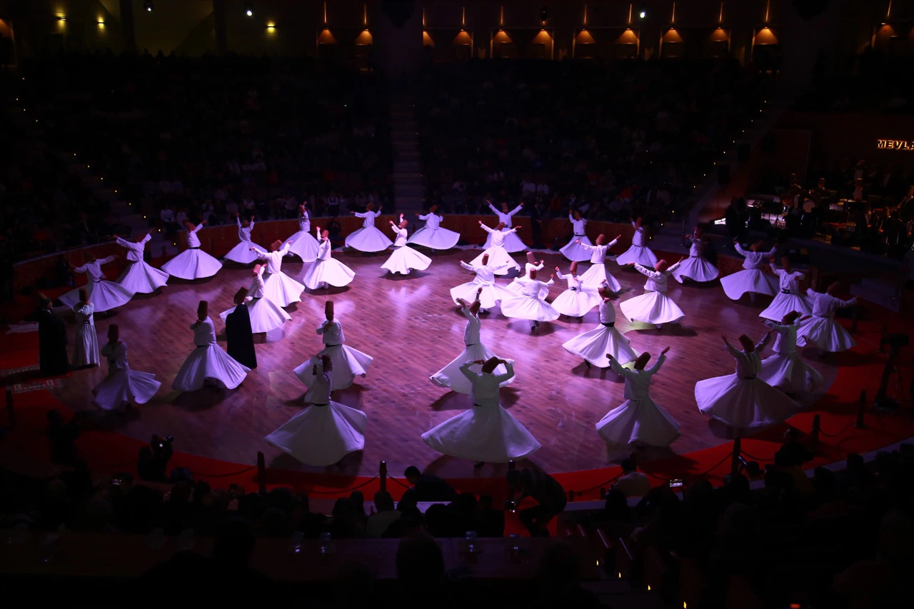 Konya’da Muhabbet Vakti başladı. Dünyadan şehre akın ediyorlar