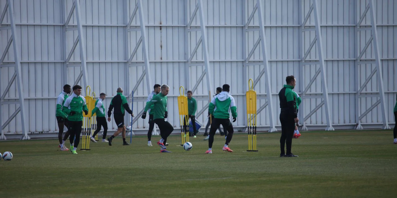 Konyaspor bu sorunu çözmek için çalışıyor. Son dakika canları yaktı