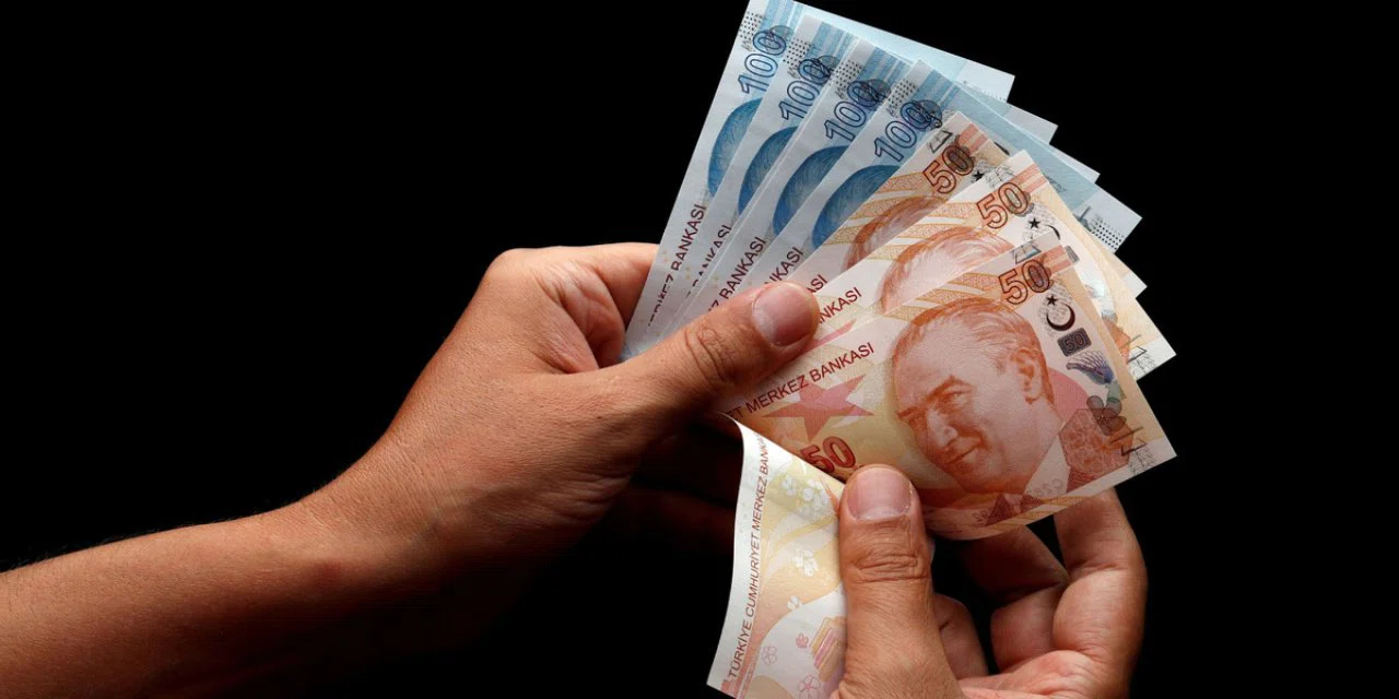 Asgari ücret 22 bin 104 lira oldu