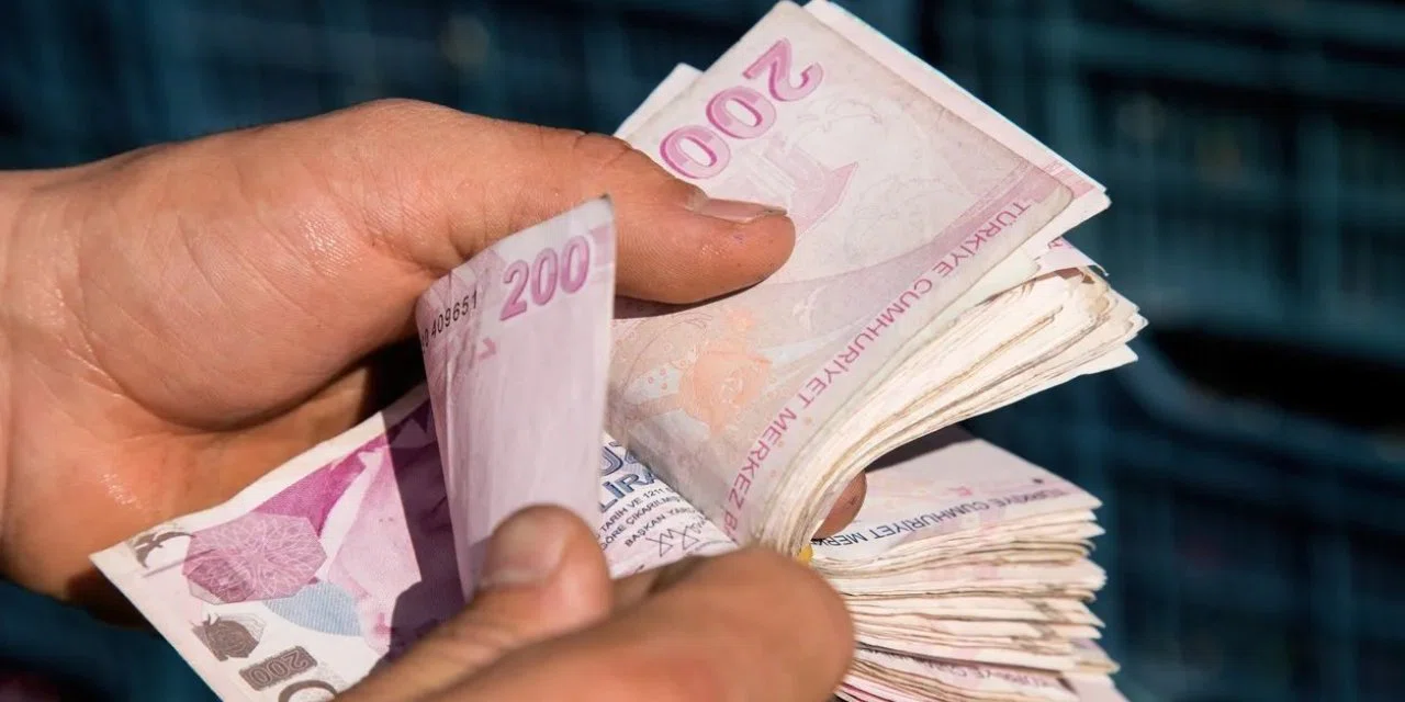 Saniyede 271 bin lira vergi ödedik, kamu saniyede 409 bin lira harcadı