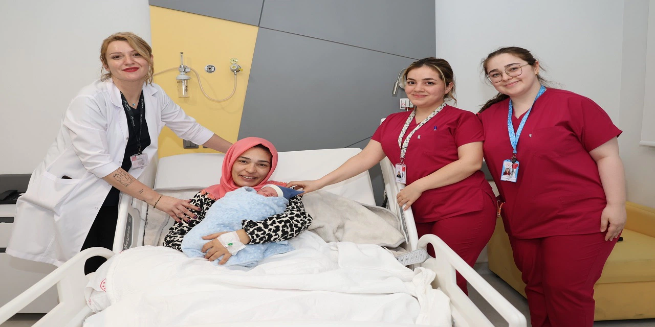 2025 yılının ilk bebekleri İzmir ve Van'dan