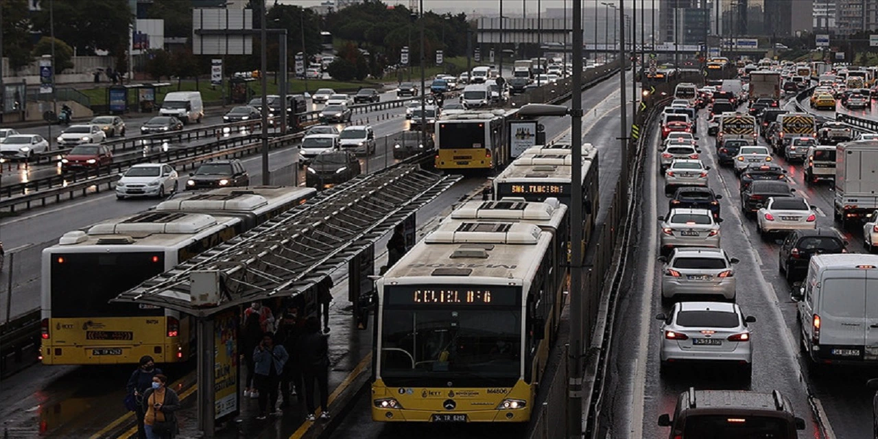 İstanbul, dünyada trafikte en fazla zaman kaybı yaşaan şehir oldu