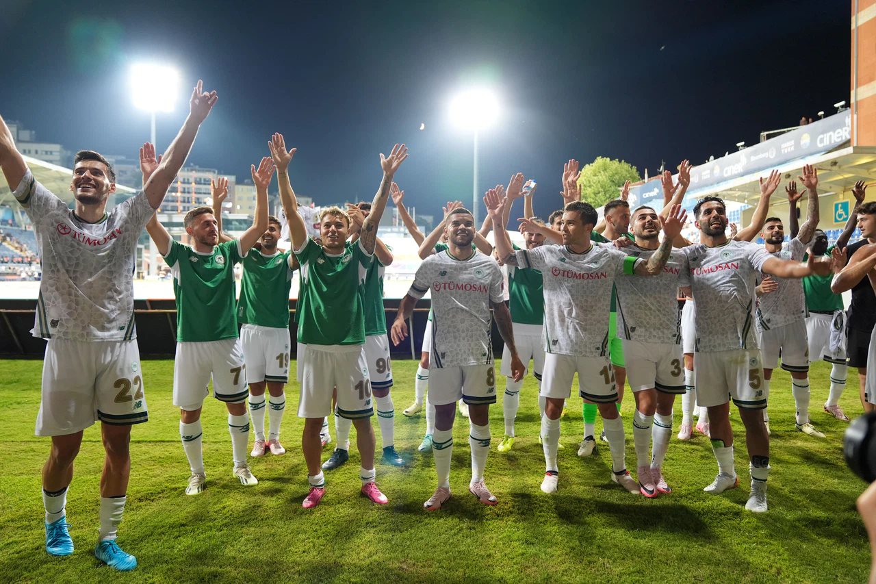 Konyaspor'da yeni yönetim transferde yol haritasını çizdi. Maddi kaynak ön planda