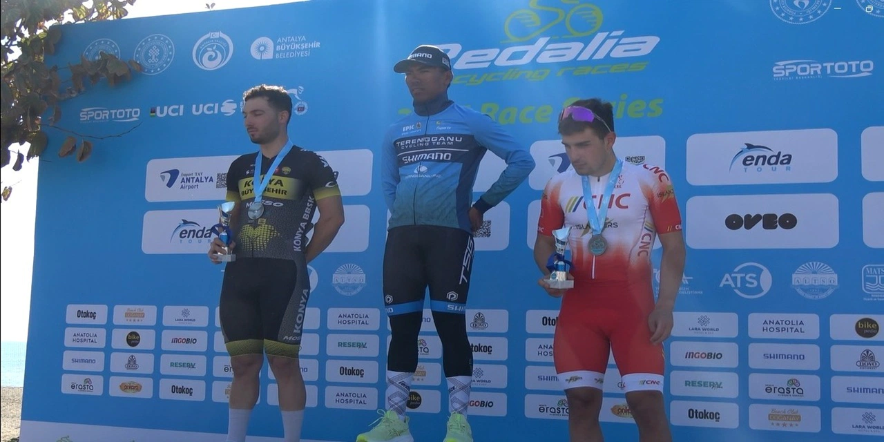 Alanya'da Grand Prix Antalya yarışı başladı; Konyalı milli bisikletçi Ramazan Yılmaz şehri gururlandırdı