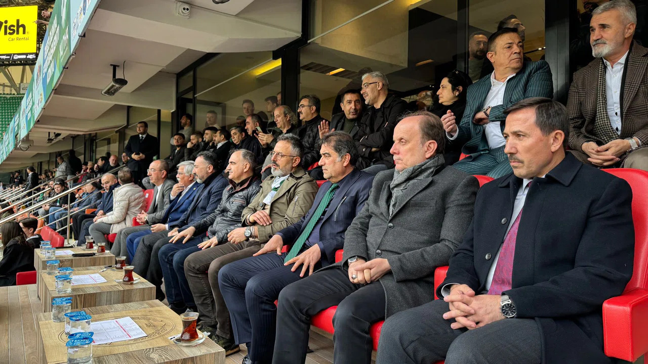 Konya’da o belediye başkanından hakeme sert sözler! ''Kasıt var ise…''