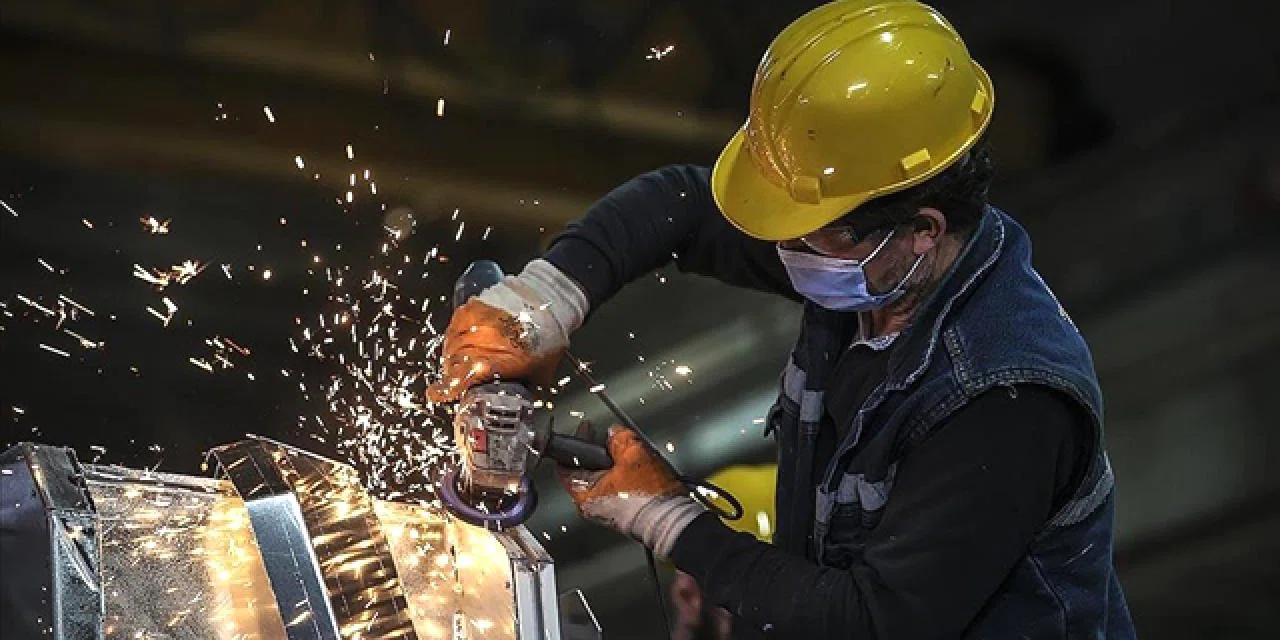 Müjde geldi! İmalatçı KOBİ'lere 30 milyar liralık destek