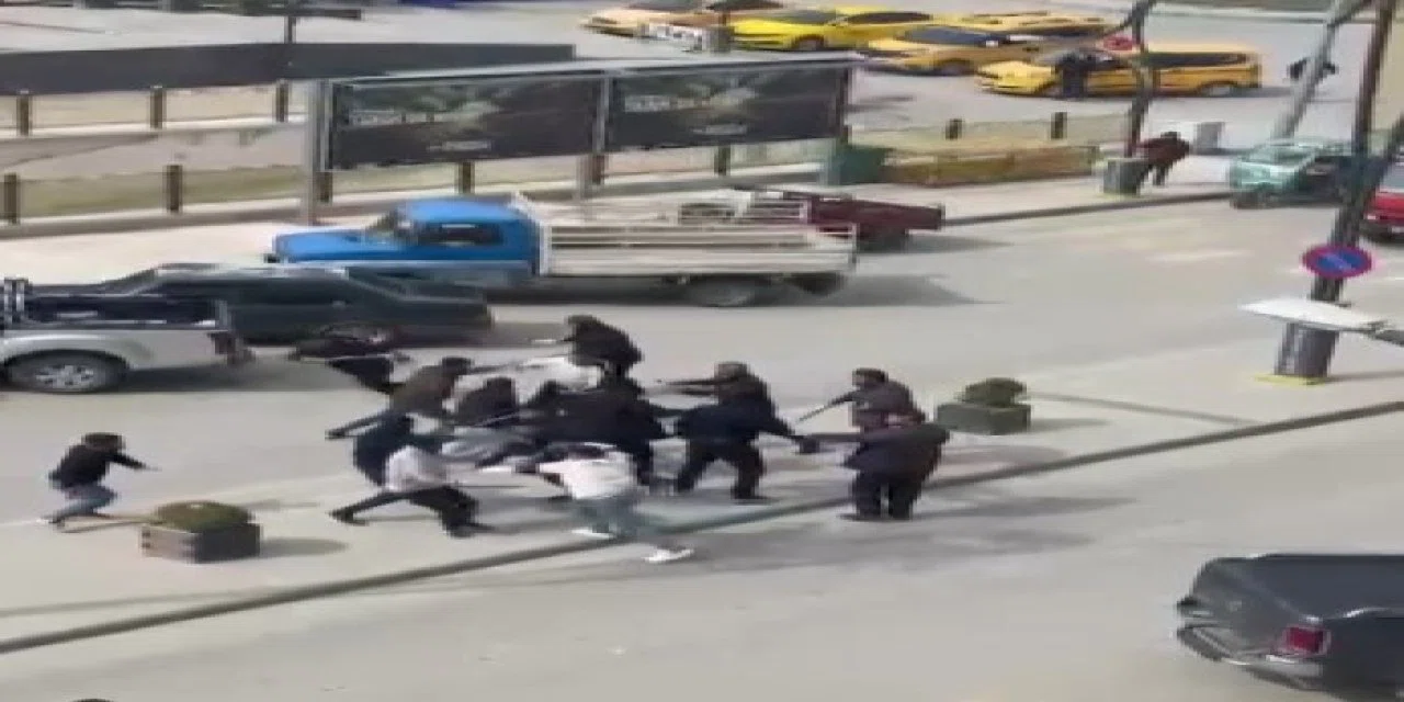 Konya'da bıçaklı, sopalı kavga. Meydan savaşına döndü