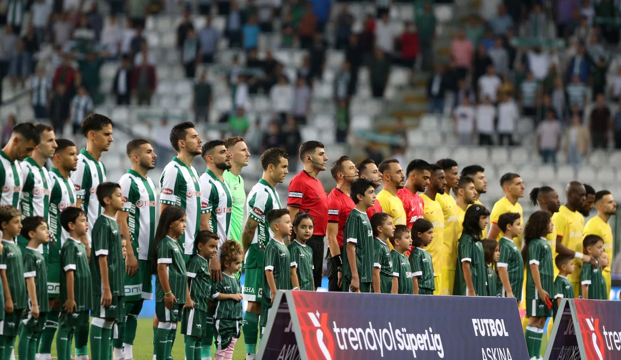 Konyaspor'dan Gaziantep FK maçı öncesi taraftara jest