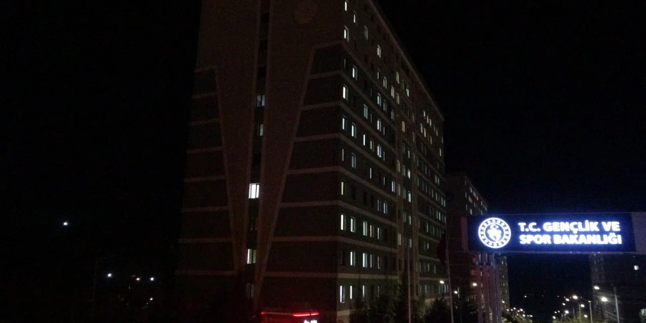 Kız öğrenci yurdunda şüpheli ölüm