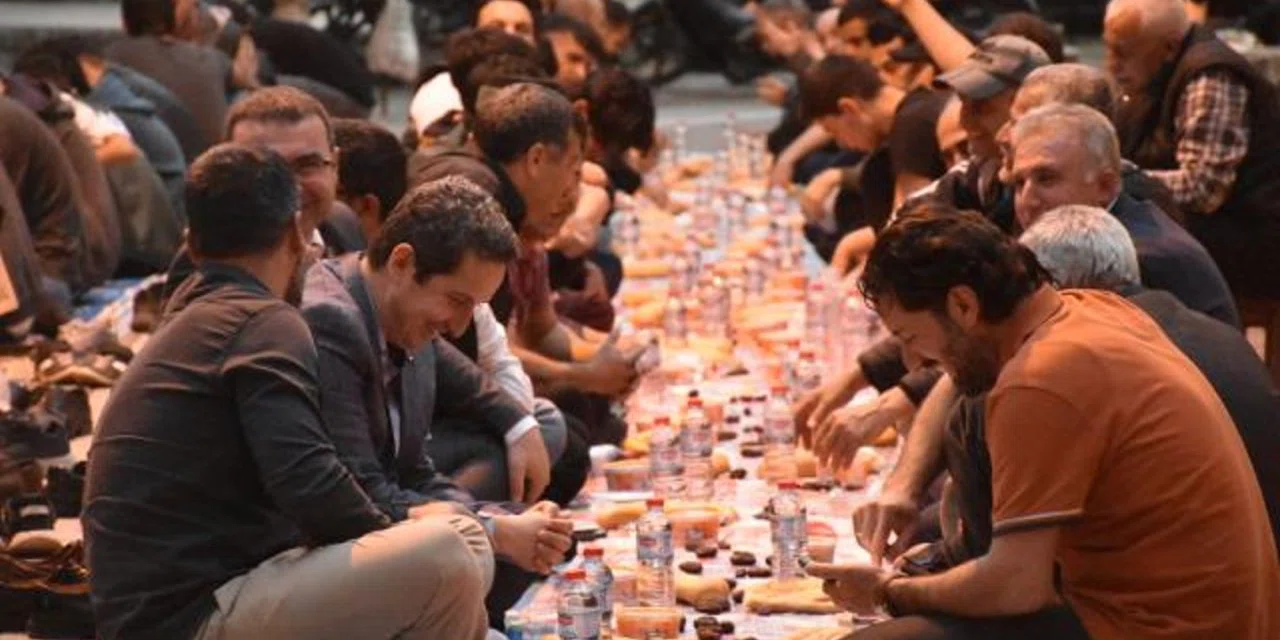 Konya'da mübarek gece öncesi büyük iftar düzenlenecek. Herkes davet edildi