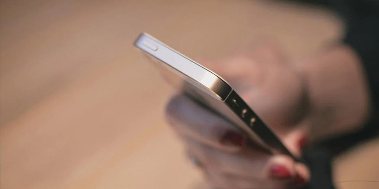 Cep telefonlarında casus yazılım mı var? Kullanıcılar şokta