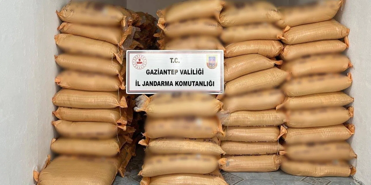 Gübrenin de sahtesini yaptılar; polisten 1,4 milyon TL 'lik gübre operasyonu