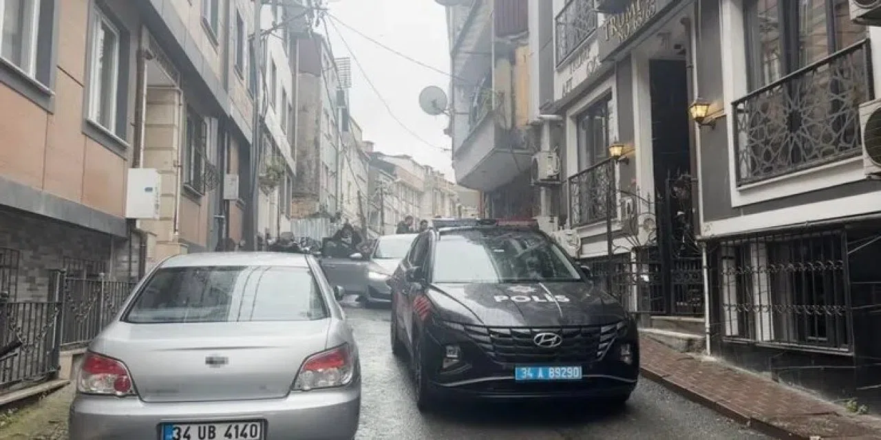İstanbul'da vahşet: Maskeli saldırganlar hamile kadınla yanındaki şahsı öldürdü