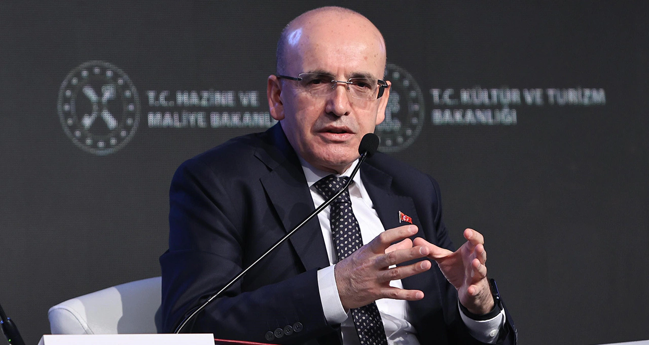 Bakan Şimşek'ten enflasyon mesajı. ' Eleştirenler bizi duymuyor'