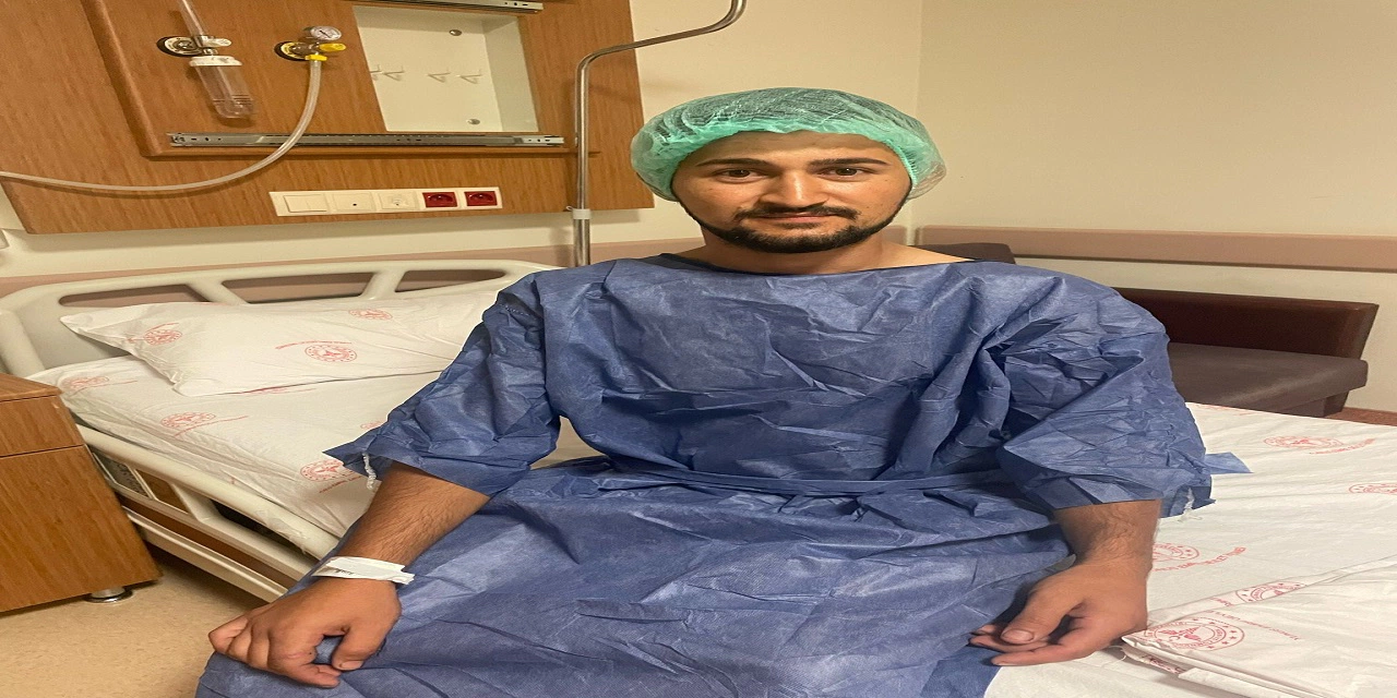 Evrakları karışan fıtık hastası safra kesesi ameliyatına alınırken imdadına babası yetişti