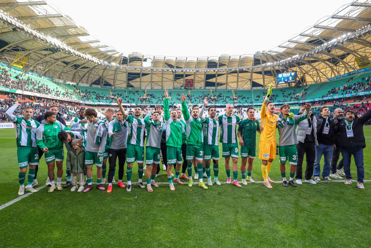 Konyaspor-Göztepe maçında topun oyunda kalma süresi şaşırttı! Ligin dibinde