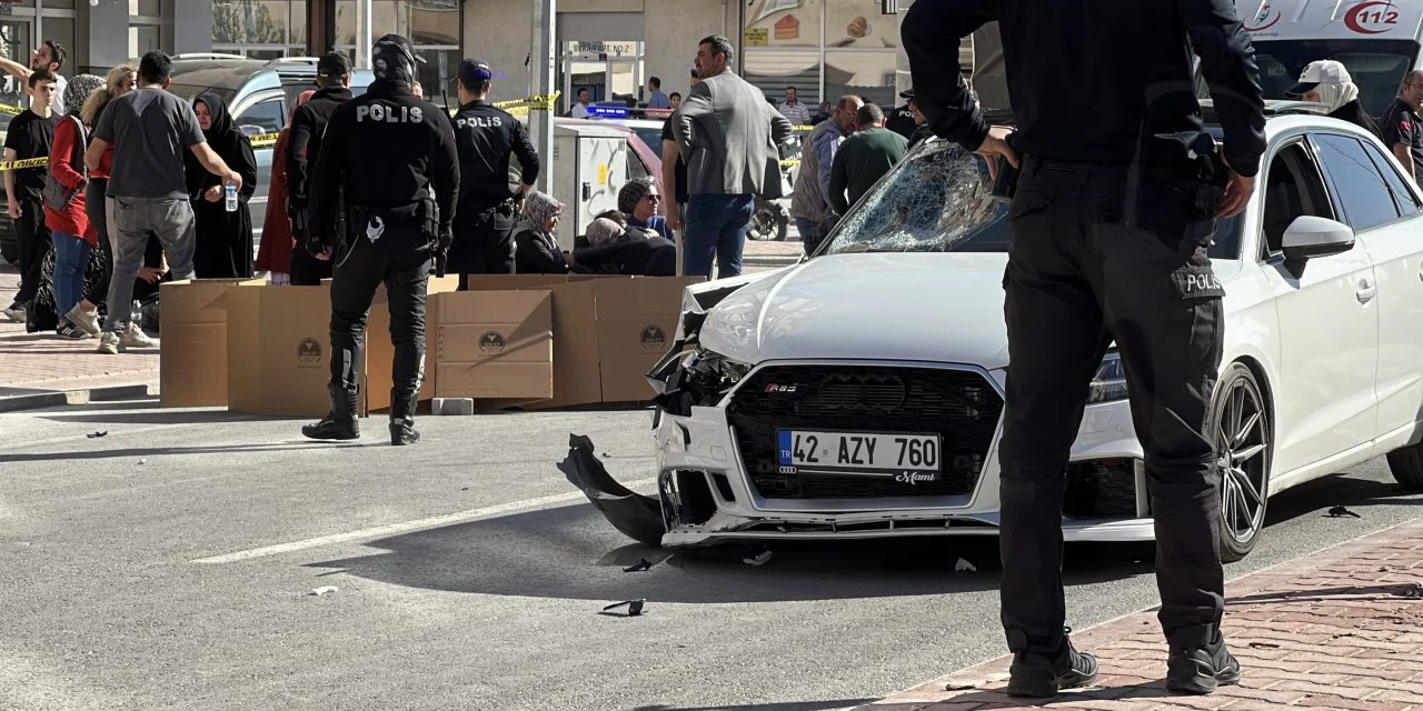 Konya'da yine acı kaza. Karşıya geçmek isteyen çocuklara araba çarptı: Ölü ve yaralı var
